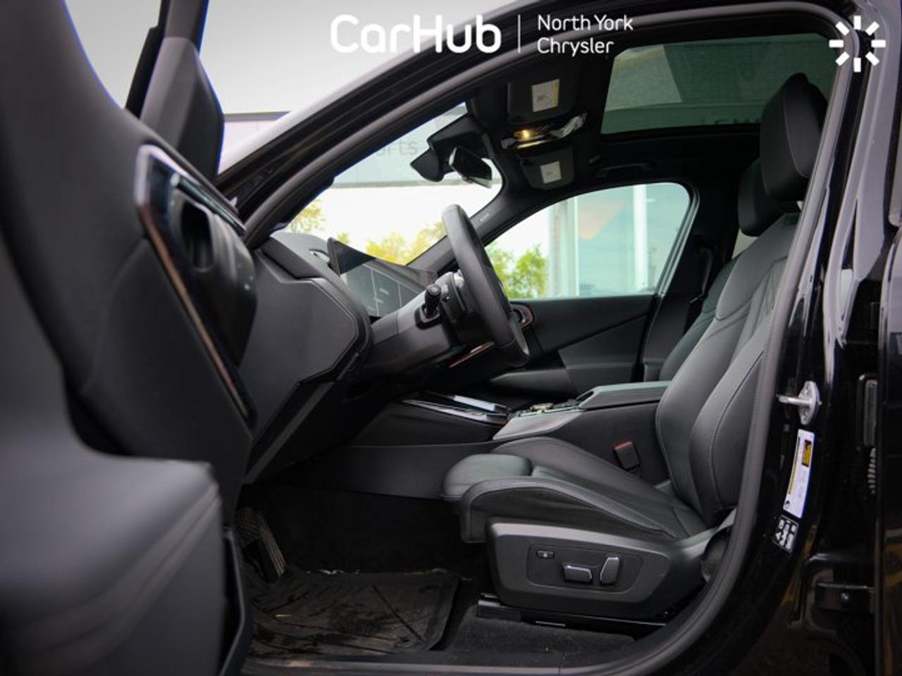 2025 BMW X3 30 xDrive 2.0L 4-Cylinder Engine xDrive All-Wheel Drive 8-Speed Automatic Navigation Photo