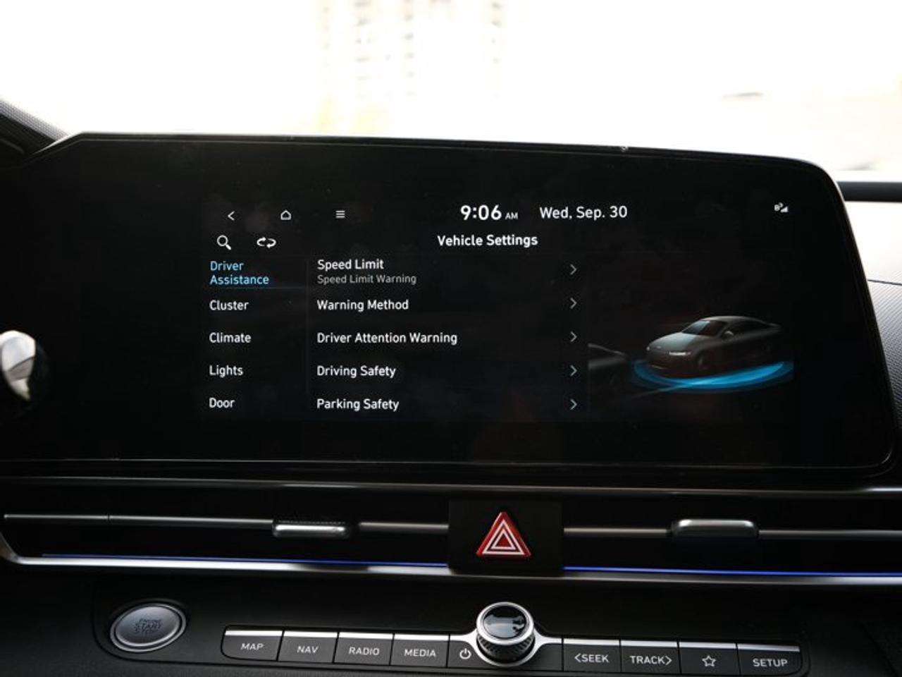 2024 Hyundai Elantra Preferred 2.0L I-4 | Tech Package | Sunroof | Navigation | Heated Seats & Steering Wheel Photo
