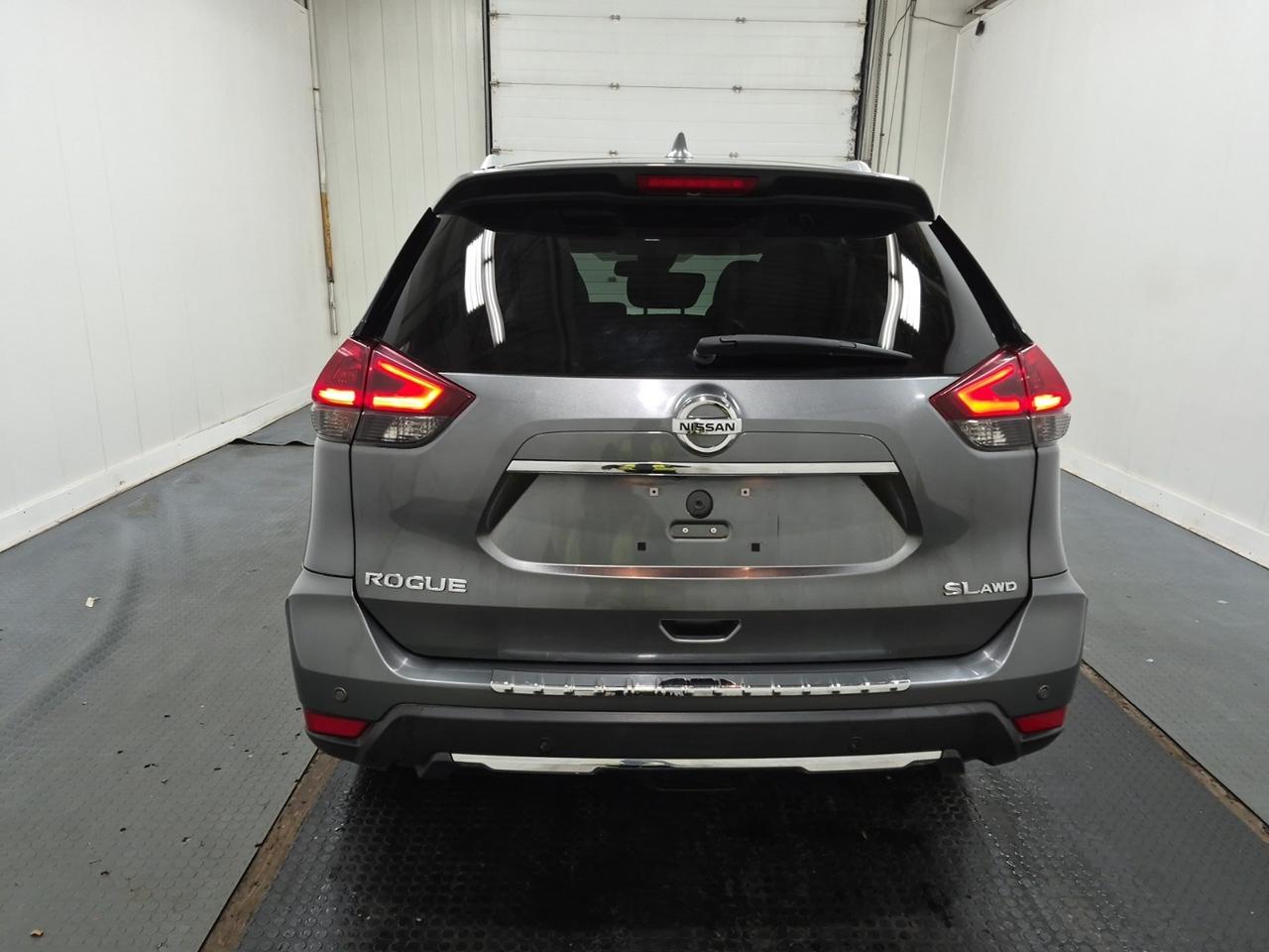 2019 Nissan Rogue SL Photo