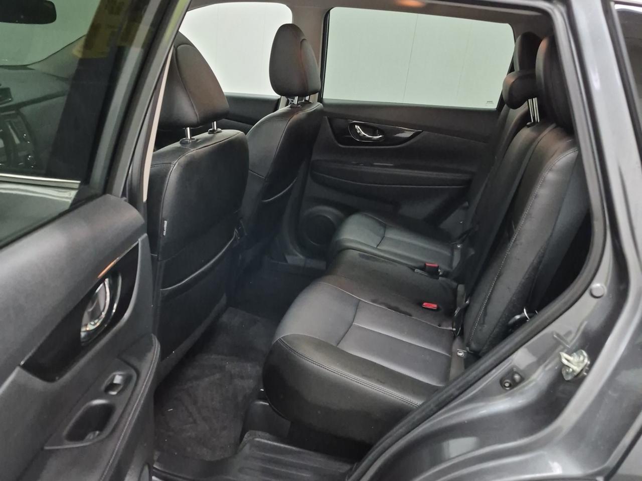 2019 Nissan Rogue SL Photo