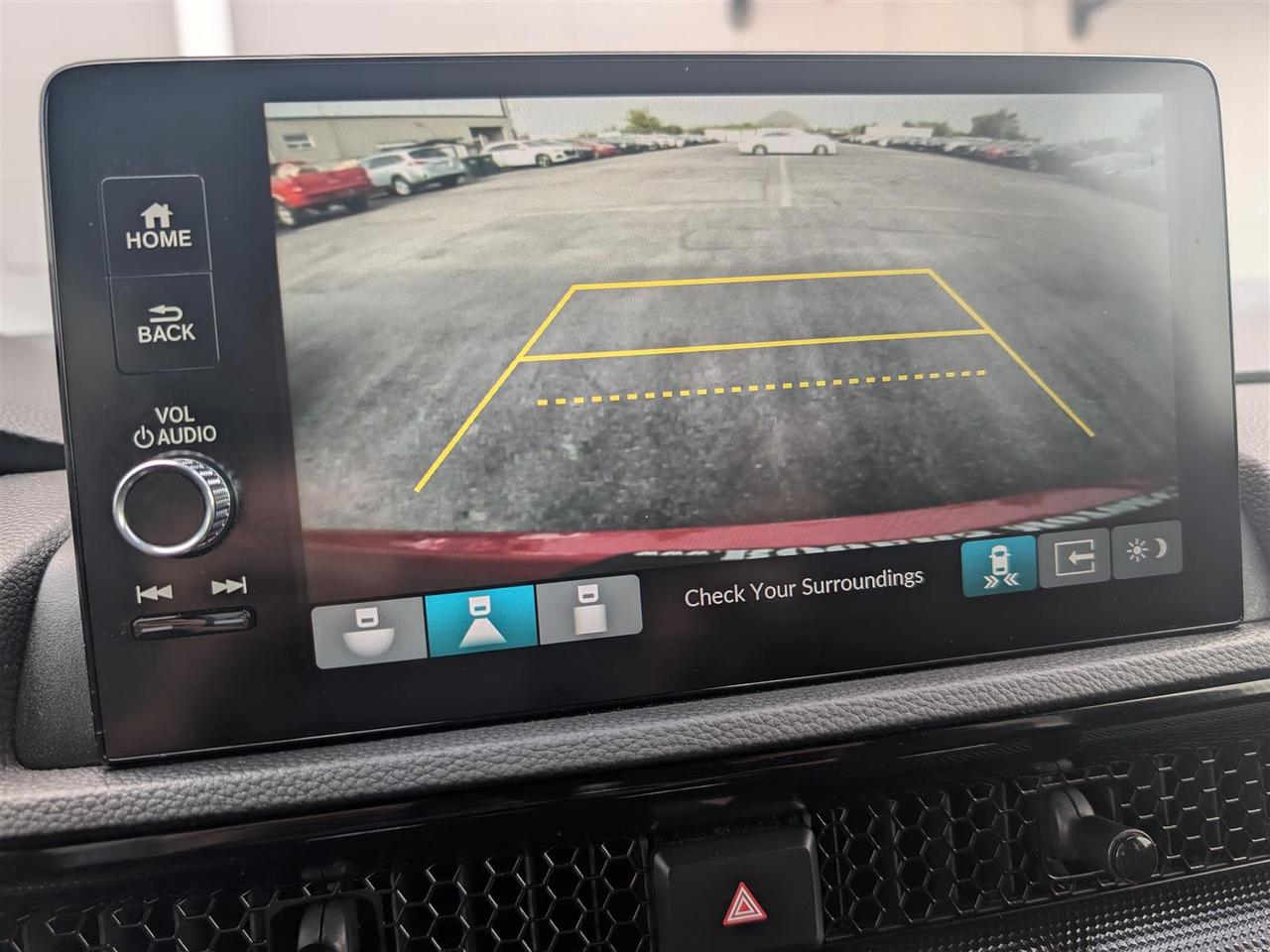 2024 Honda CR-V Hybrid TOURING AWD - SUNROOF - NAVI - TECH FEATS Photo