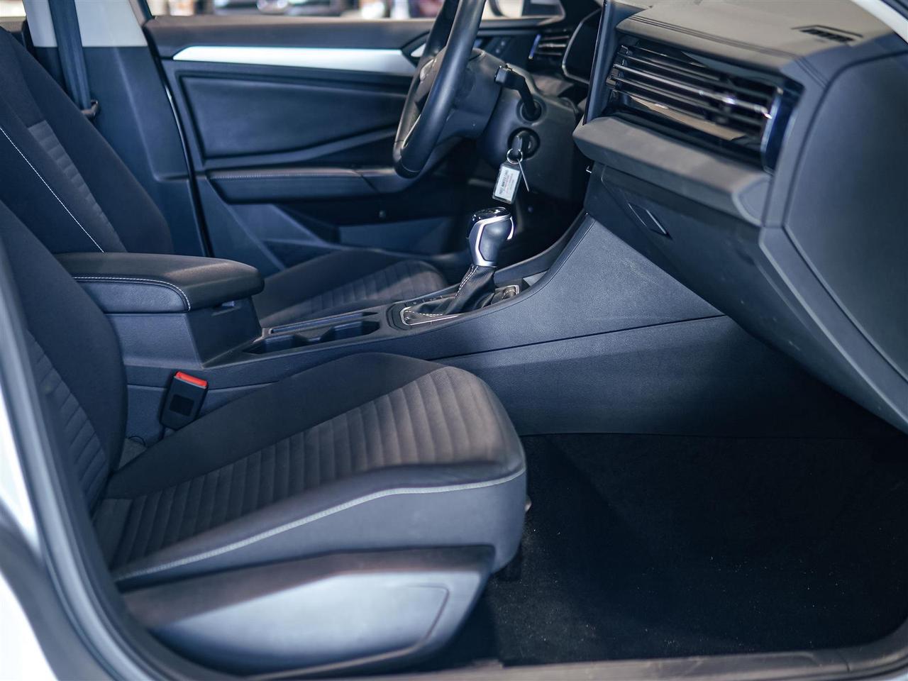 2025 Volkswagen Jetta TRENDLINE | BLIND SPOT | APP CONNECT | NO ACCIDENTS Photo