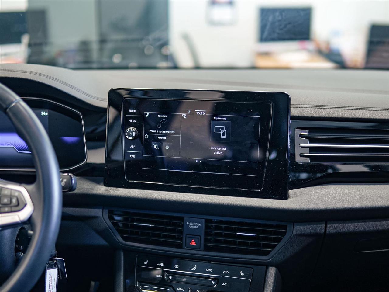 2025 Volkswagen Jetta TRENDLINE | BLIND SPOT | APP CONNECT | NO ACCIDENTS Photo