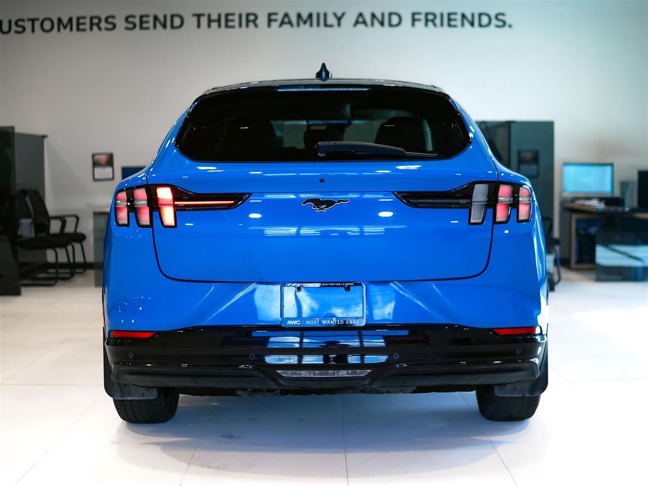 2023 Ford Mustang Mach-E PREMIUM AWD | SUNROOF | LEATHER | NO ACCIDENTS Photo