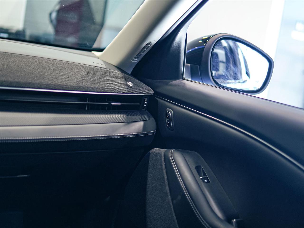 2023 Ford Mustang Mach-E PREMIUM AWD | SUNROOF | LEATHER | NO ACCIDENTS Photo