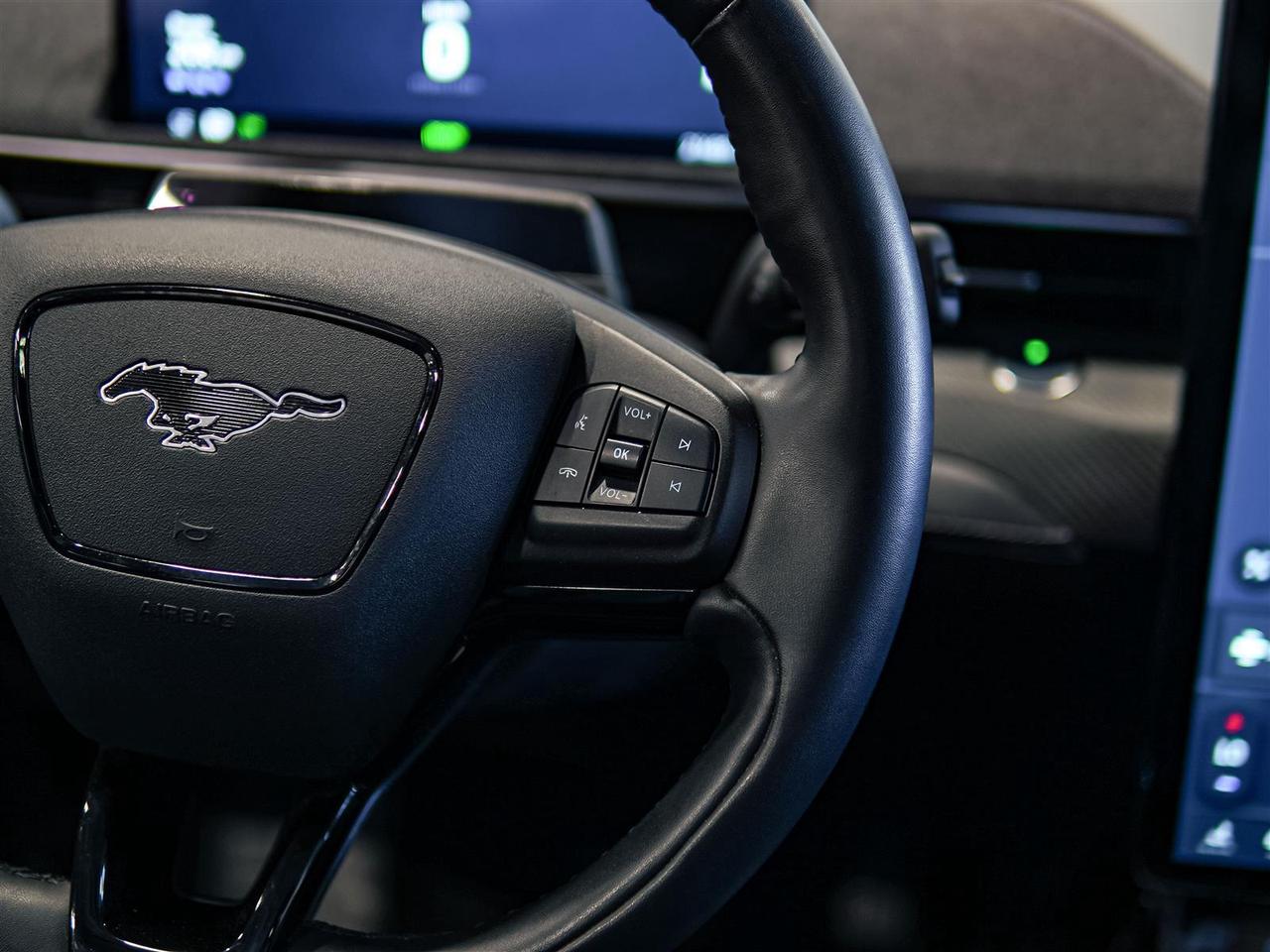 2023 Ford Mustang Mach-E PREMIUM AWD | SUNROOF | LEATHER | NO ACCIDENTS Photo