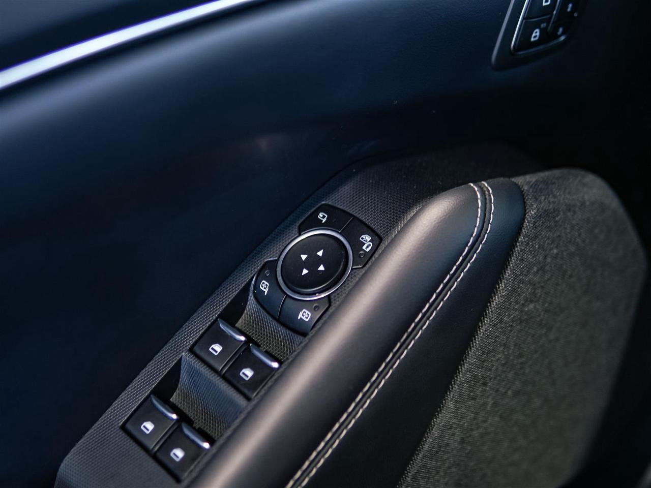 2023 Ford Mustang Mach-E PREMIUM AWD | SUNROOF | LEATHER | NO ACCIDENTS Photo
