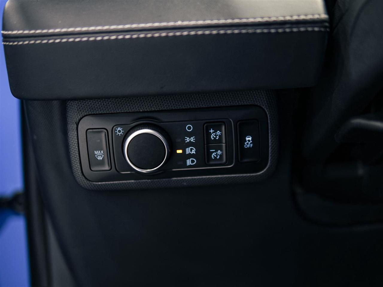 2023 Ford Mustang Mach-E PREMIUM AWD | SUNROOF | LEATHER | NO ACCIDENTS Photo