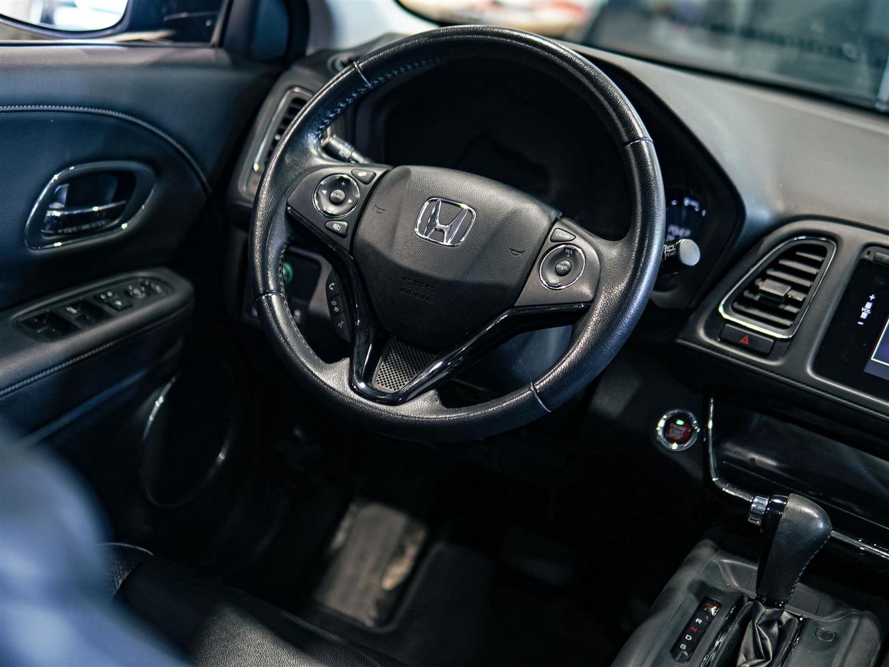 2016 Honda HR-V EX-L | NAV | LEATHER | SUNROOF | NO ACCIDENTS Photo