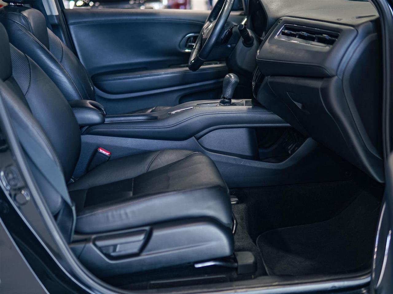 2016 Honda HR-V EX-L | NAV | LEATHER | SUNROOF | NO ACCIDENTS Photo