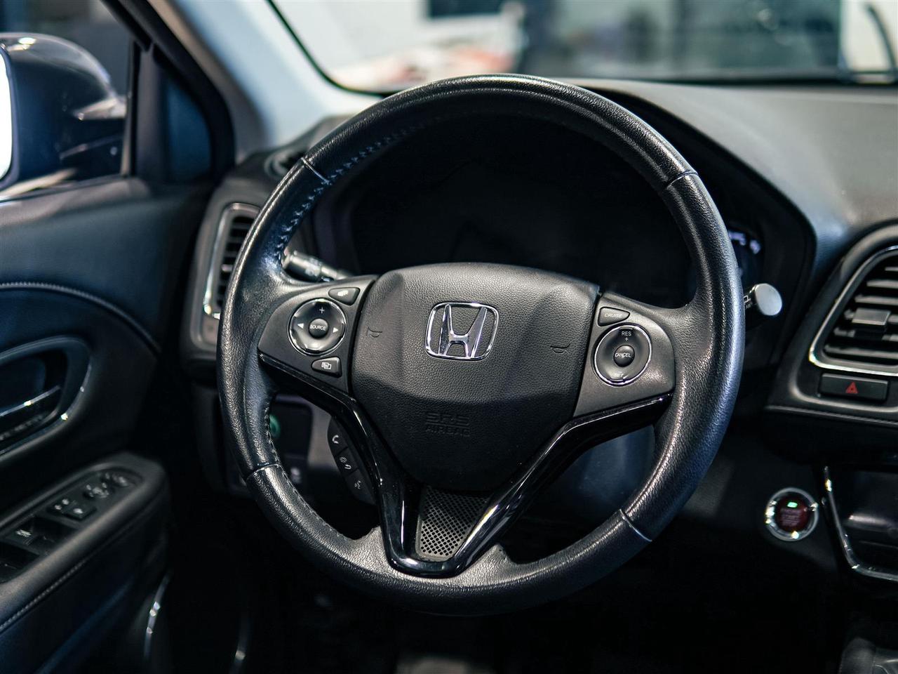 2016 Honda HR-V EX-L | NAV | LEATHER | SUNROOF | NO ACCIDENTS Photo