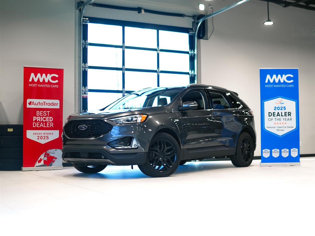 2020 Ford Edge SEL AWD | LEATHER | NAV | BLACK RIMS | NO ACCIDENTS Photo0