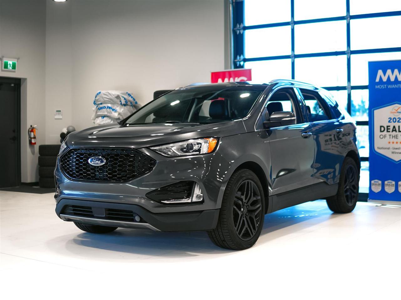 2020 Ford Edge SEL AWD | LEATHER | NAV | BLACK RIMS | NO ACCIDENTS Photo