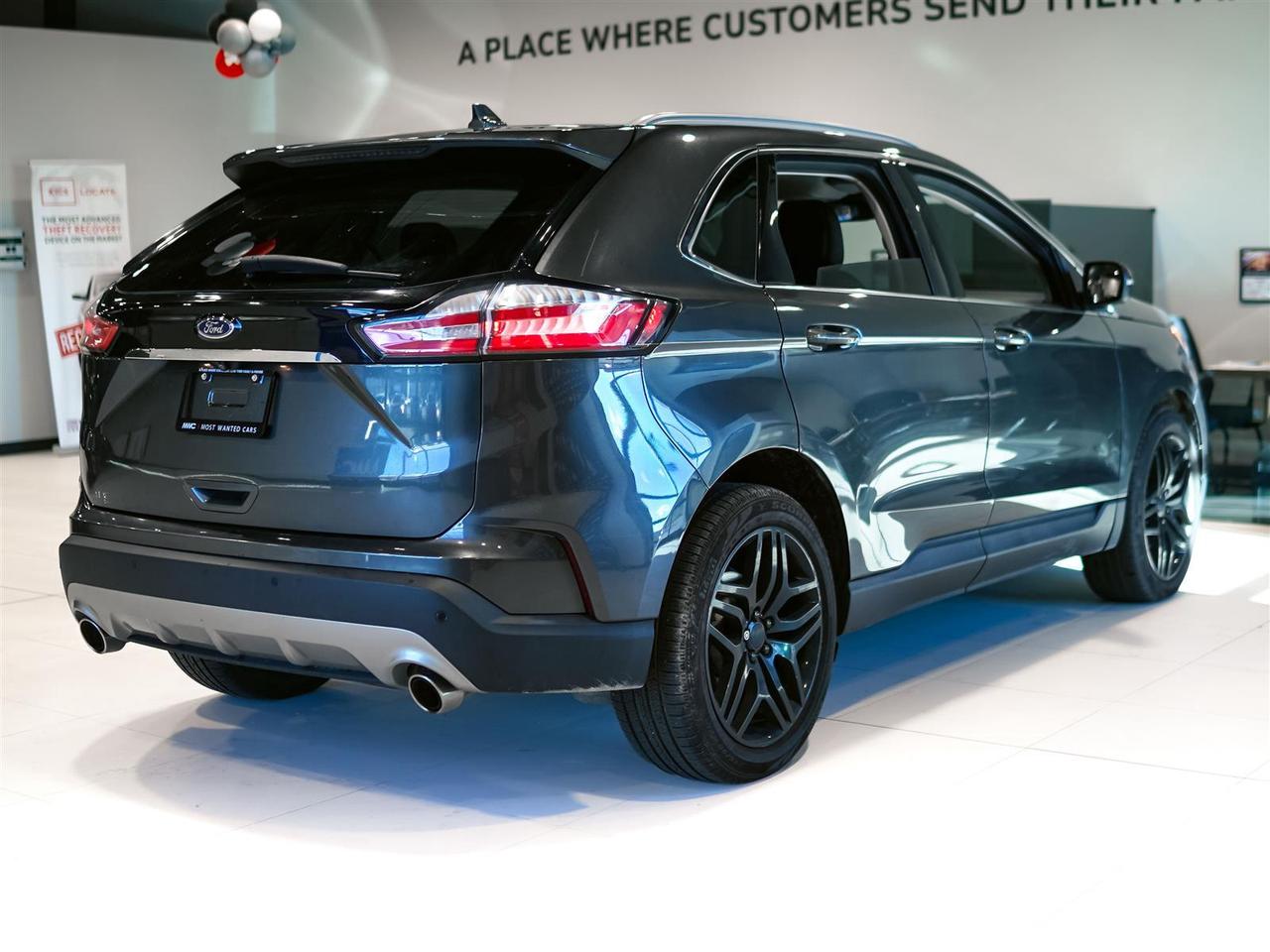 2020 Ford Edge SEL AWD | LEATHER | NAV | BLACK RIMS | NO ACCIDENTS Photo