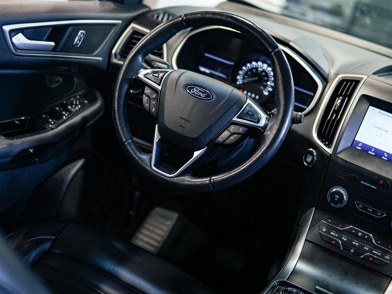 2020 Ford Edge SEL AWD | LEATHER | NAV | BLACK RIMS | NO ACCIDENTS Photo
