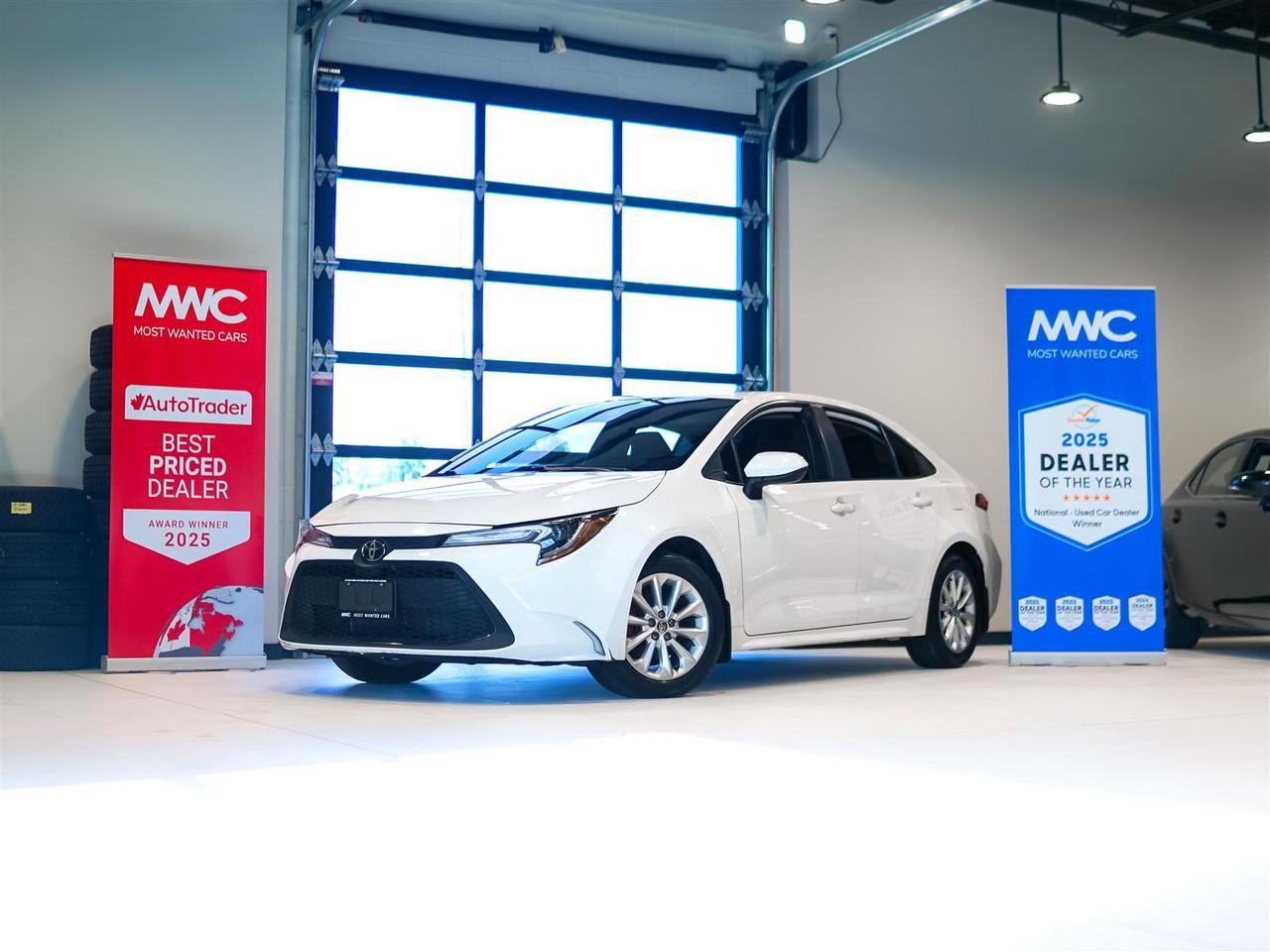 2022 Toyota Corolla LE | UPGRADE | SUNROOF | NO ACCIDENTS Photo0