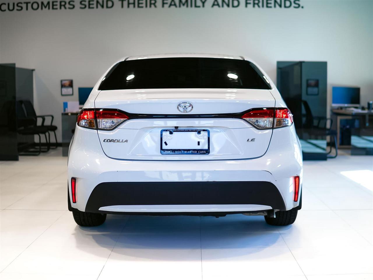 2022 Toyota Corolla LE | UPGRADE | SUNROOF | NO ACCIDENTS Photo