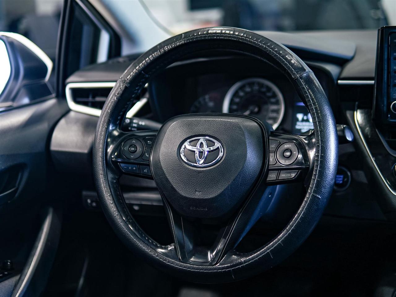 2022 Toyota Corolla LE | UPGRADE | SUNROOF | NO ACCIDENTS Photo