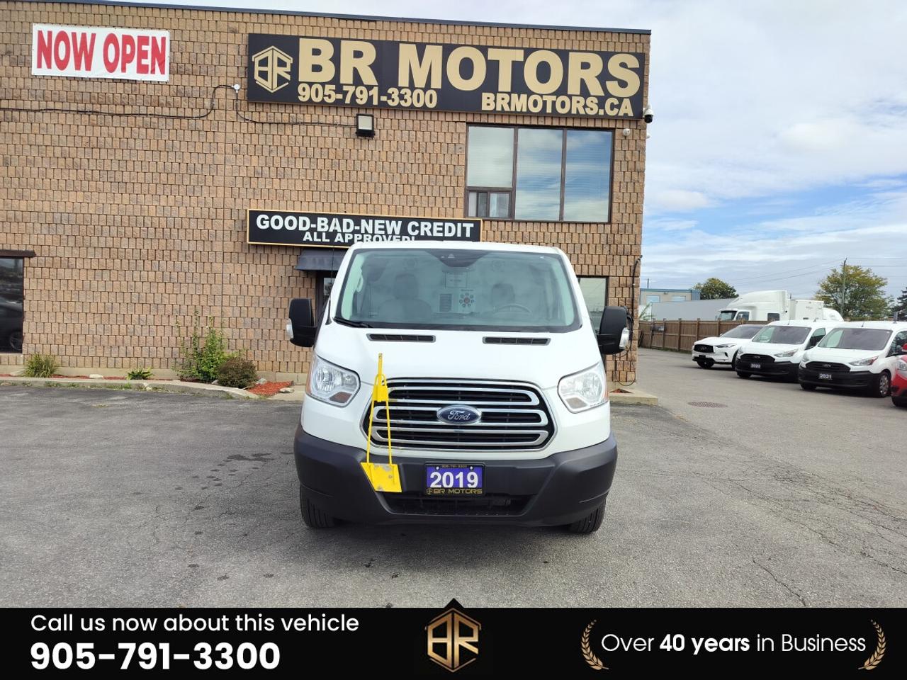 2019 Ford Transit 150 | Extended | Shelving Photo5