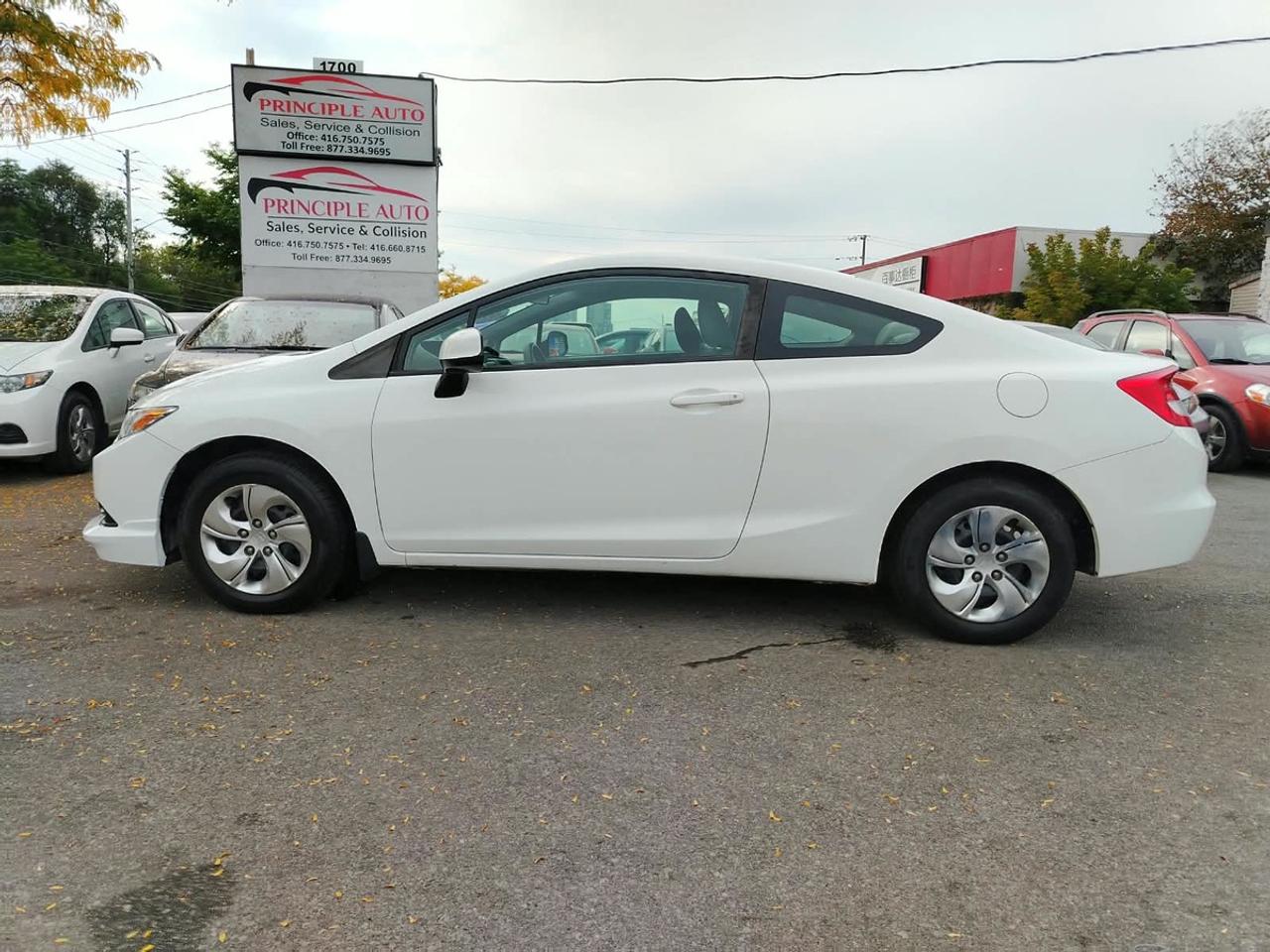 2013 Honda Civic LX Photo5