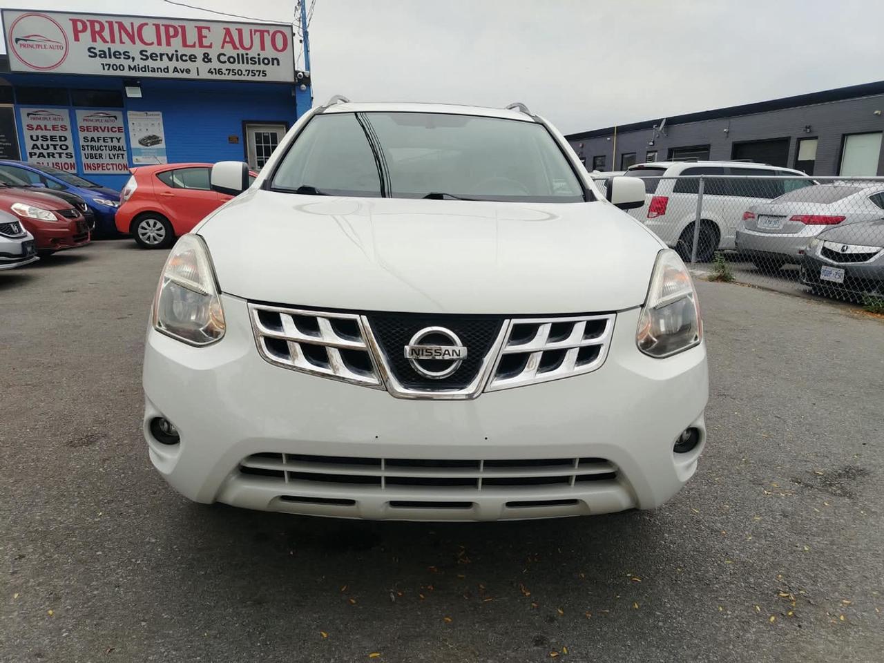 2012 Nissan Rogue SV Photo