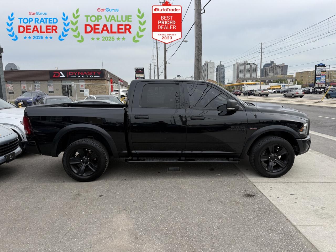 2021 RAM 1500 Classic WARLOCK | ONE OWNER | REMOTE START | CARPLAY Photo