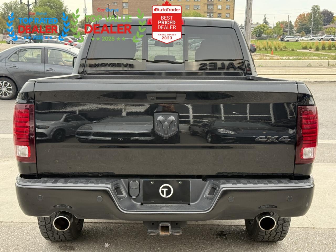 2021 RAM 1500 Classic WARLOCK | ONE OWNER | REMOTE START | CARPLAY Photo
