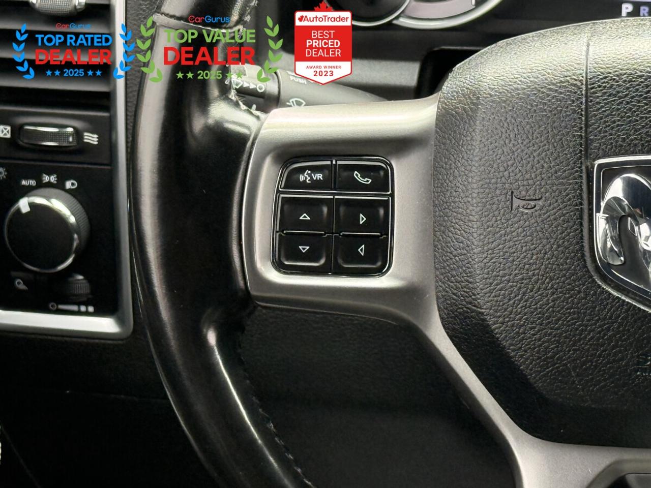 2021 RAM 1500 Classic WARLOCK | ONE OWNER | REMOTE START | CARPLAY Photo