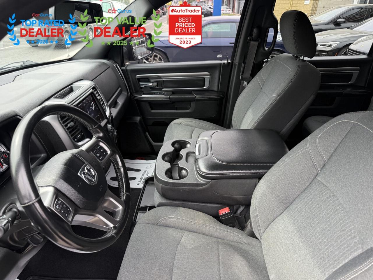 2021 RAM 1500 Classic WARLOCK | ONE OWNER | REMOTE START | CARPLAY Photo