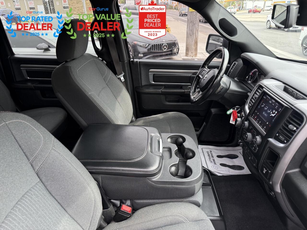 2021 RAM 1500 Classic WARLOCK | ONE OWNER | REMOTE START | CARPLAY Photo