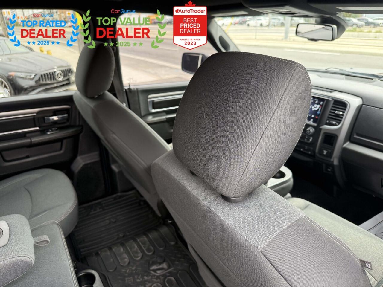 2021 RAM 1500 Classic WARLOCK | ONE OWNER | REMOTE START | CARPLAY Photo