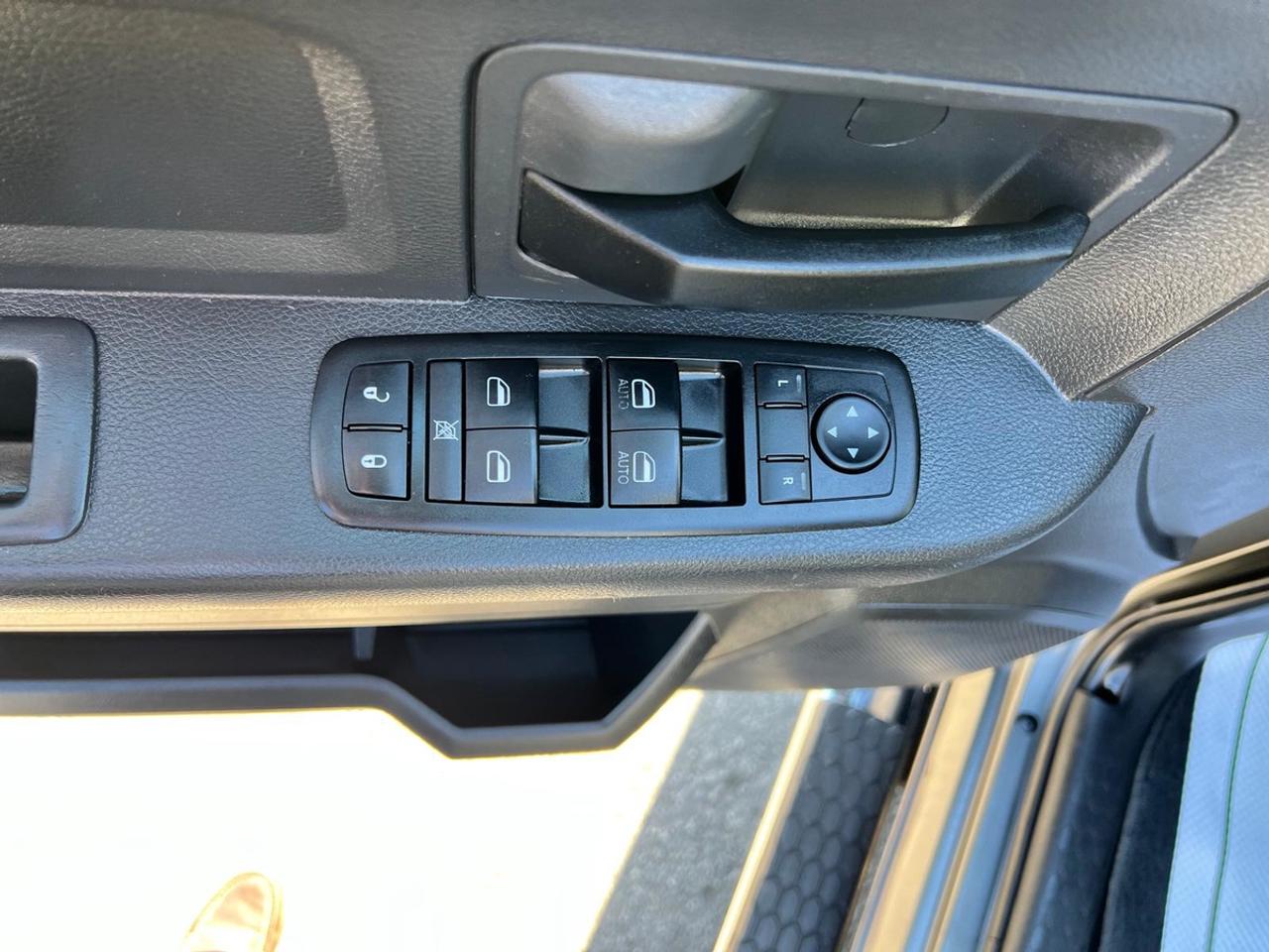 2011 Dodge Ram ST Photo