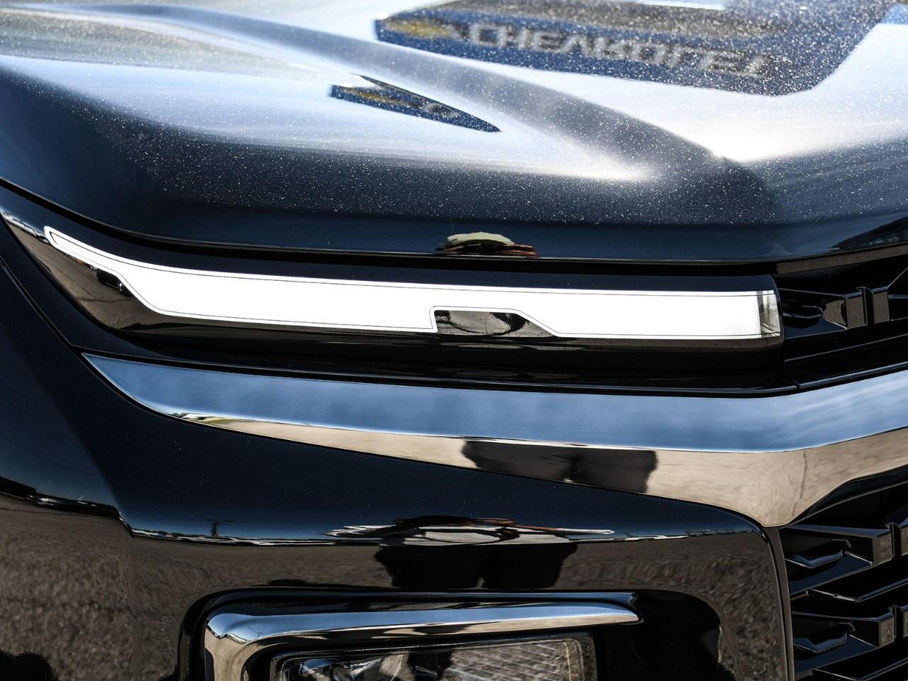 2027 Chevrolet Traverse Z71 Photo