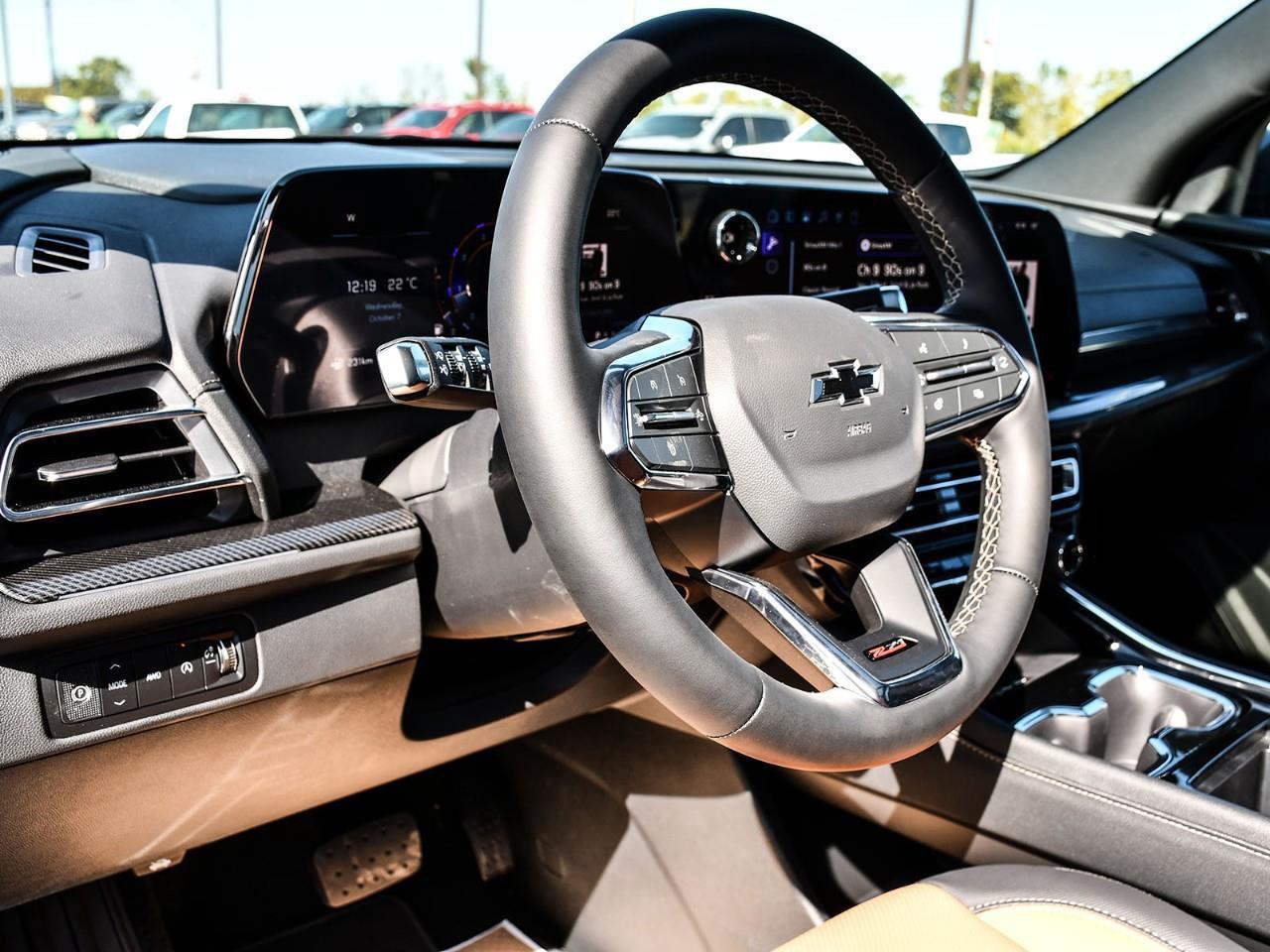 2027 Chevrolet Traverse Z71 Photo