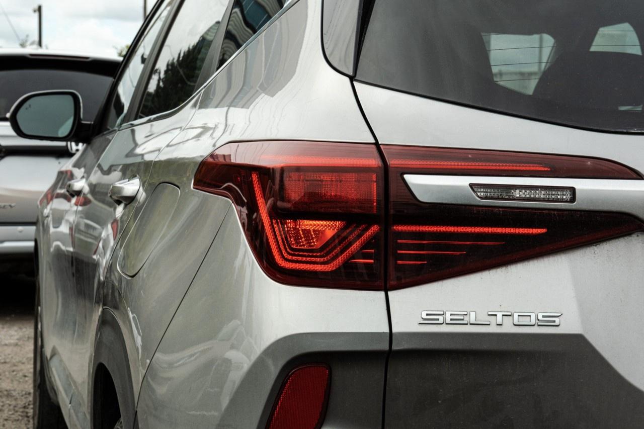 2023 Kia Seltos EX AWD Photo