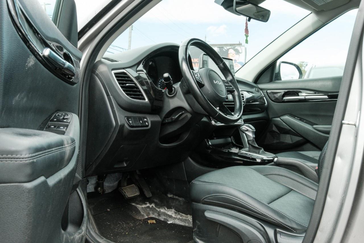 2023 Kia Seltos EX AWD Photo