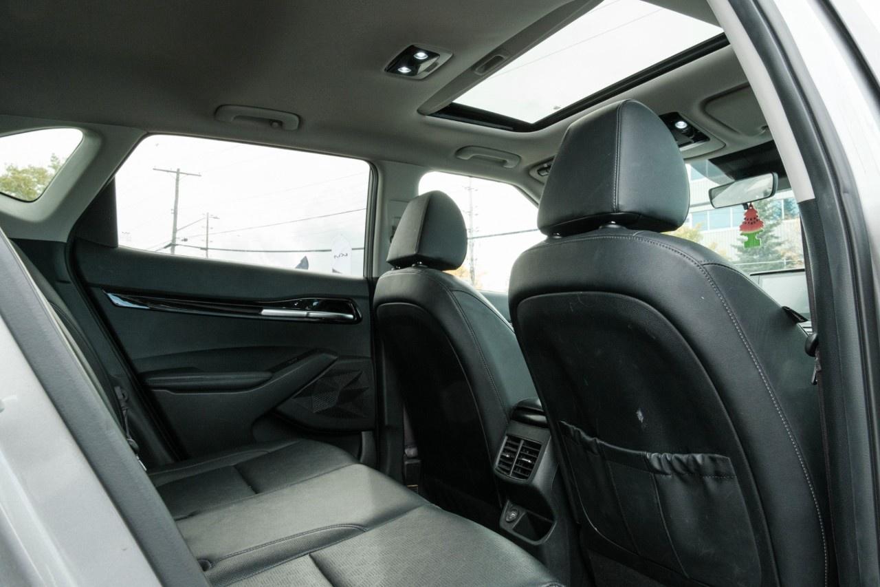2023 Kia Seltos EX AWD Photo