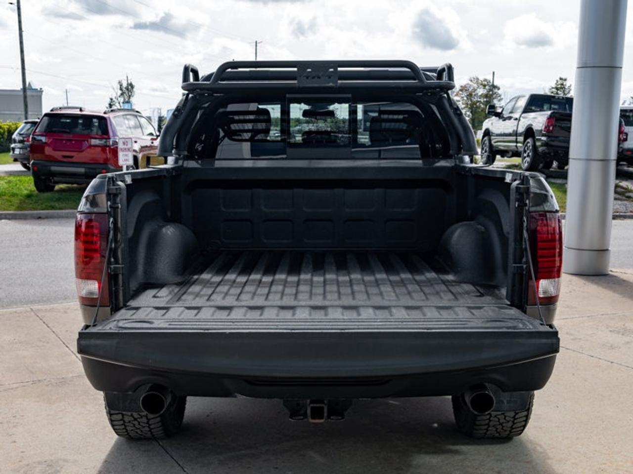 2023 RAM 1500 Classic WARLOCK Photo
