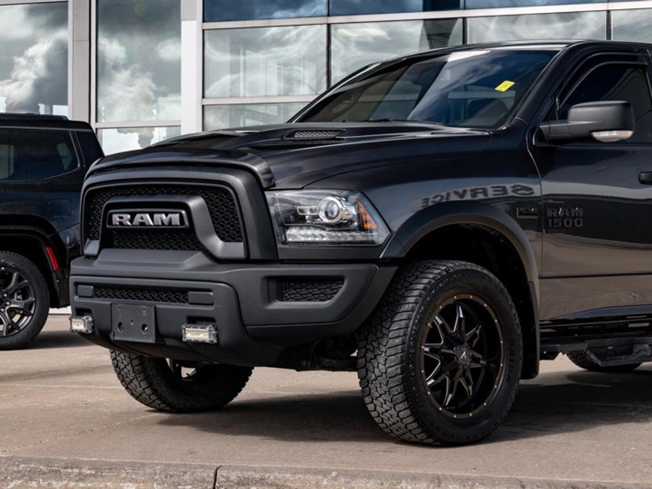 2023 RAM 1500 Classic WARLOCK Photo
