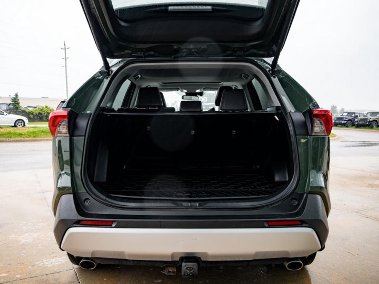 2024 Toyota RAV4 TRAIL Photo