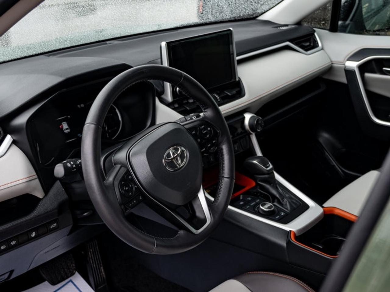 2024 Toyota RAV4 TRAIL Photo