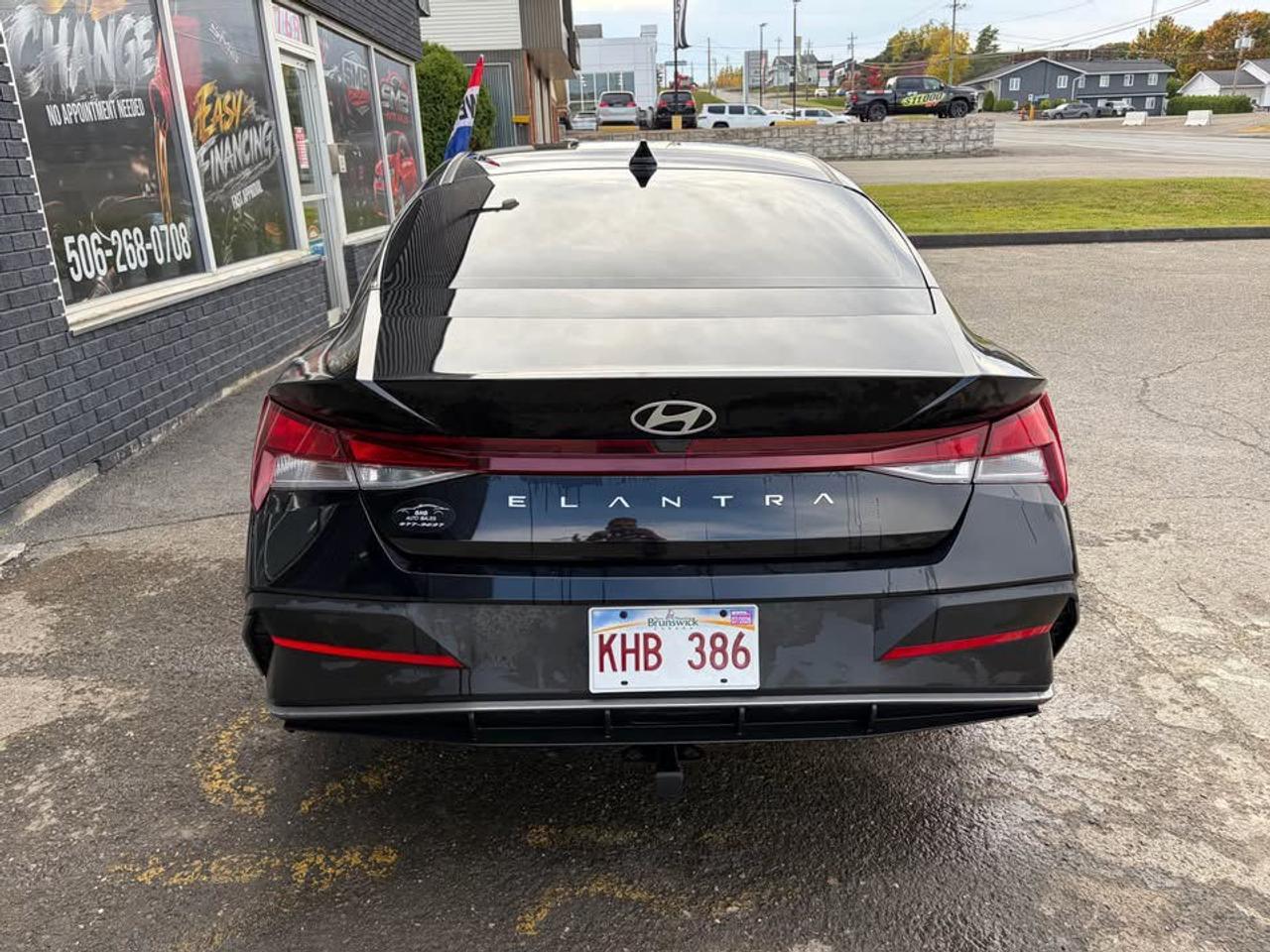 2025 Hyundai Elantra SEL - Photo #4