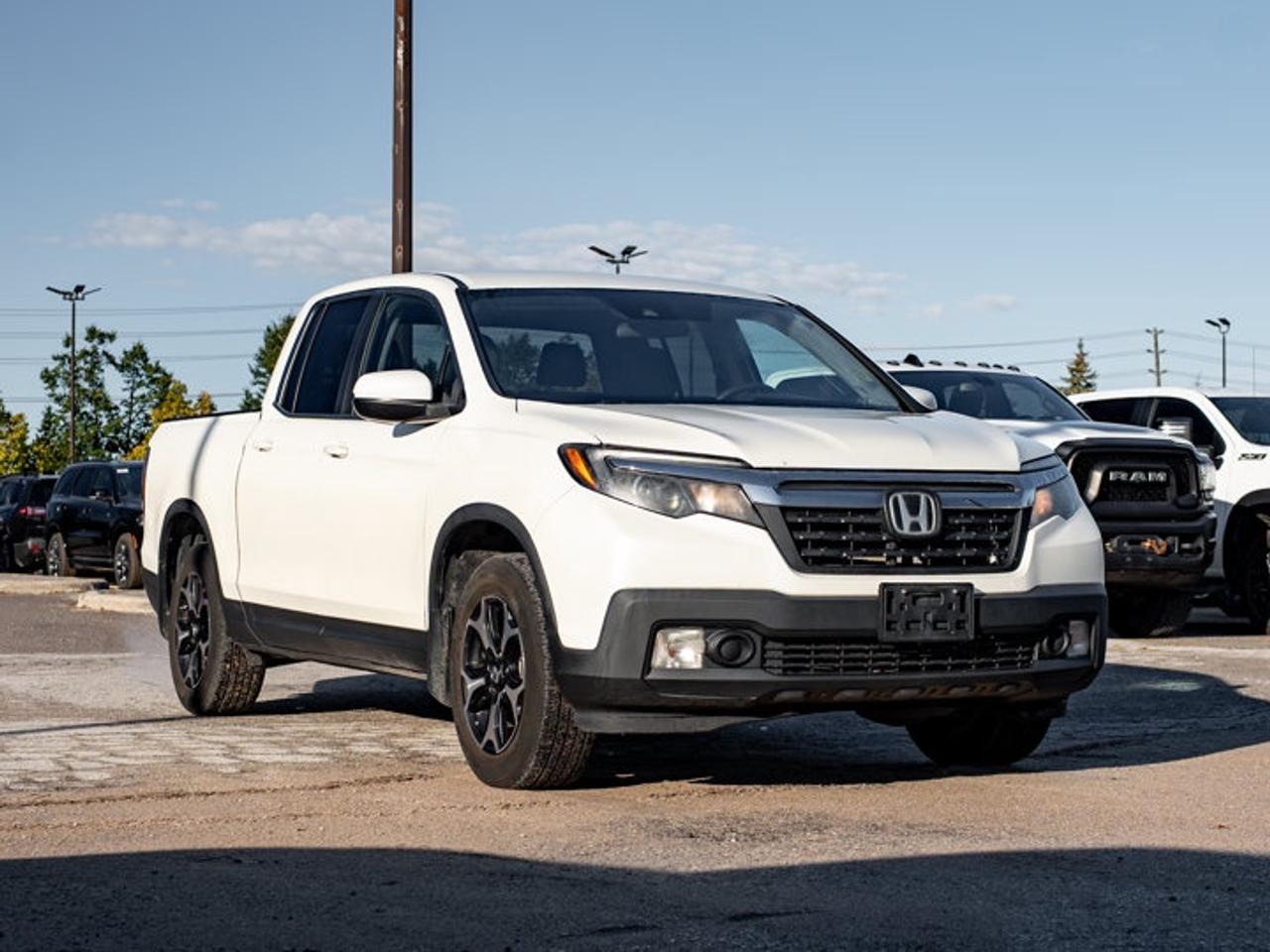 2017 Honda Ridgeline LX Photo