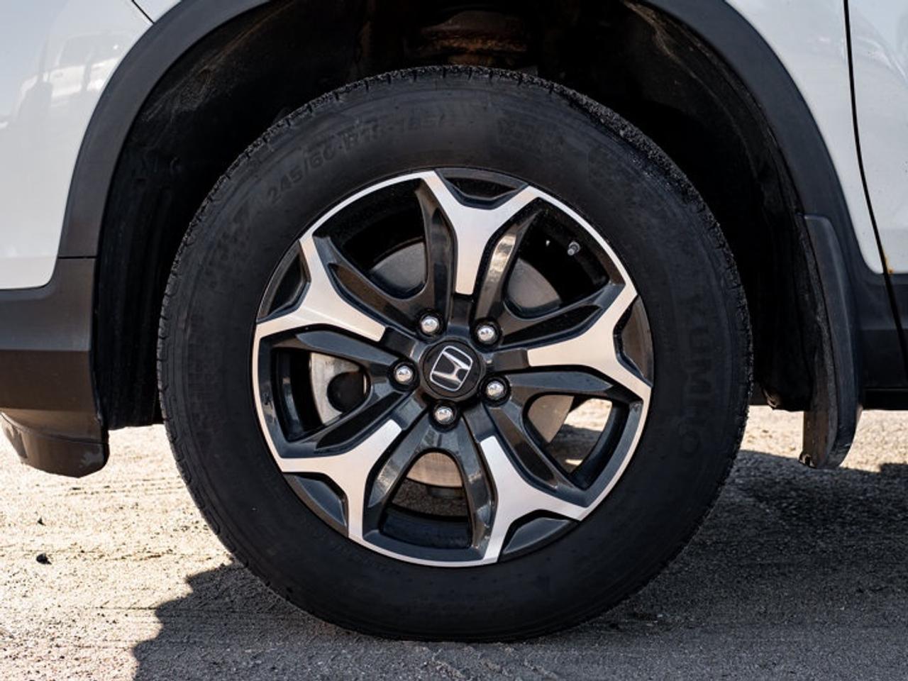 2017 Honda Ridgeline LX Photo