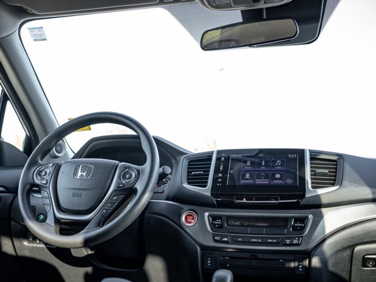 2017 Honda Ridgeline LX Photo