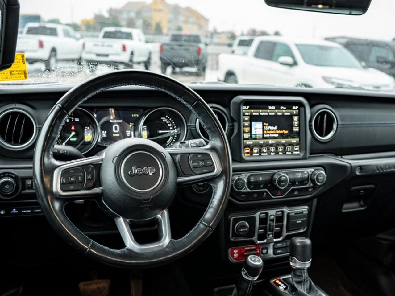 2022 Jeep Wrangler 4xe Unlimited Rubicon Photo