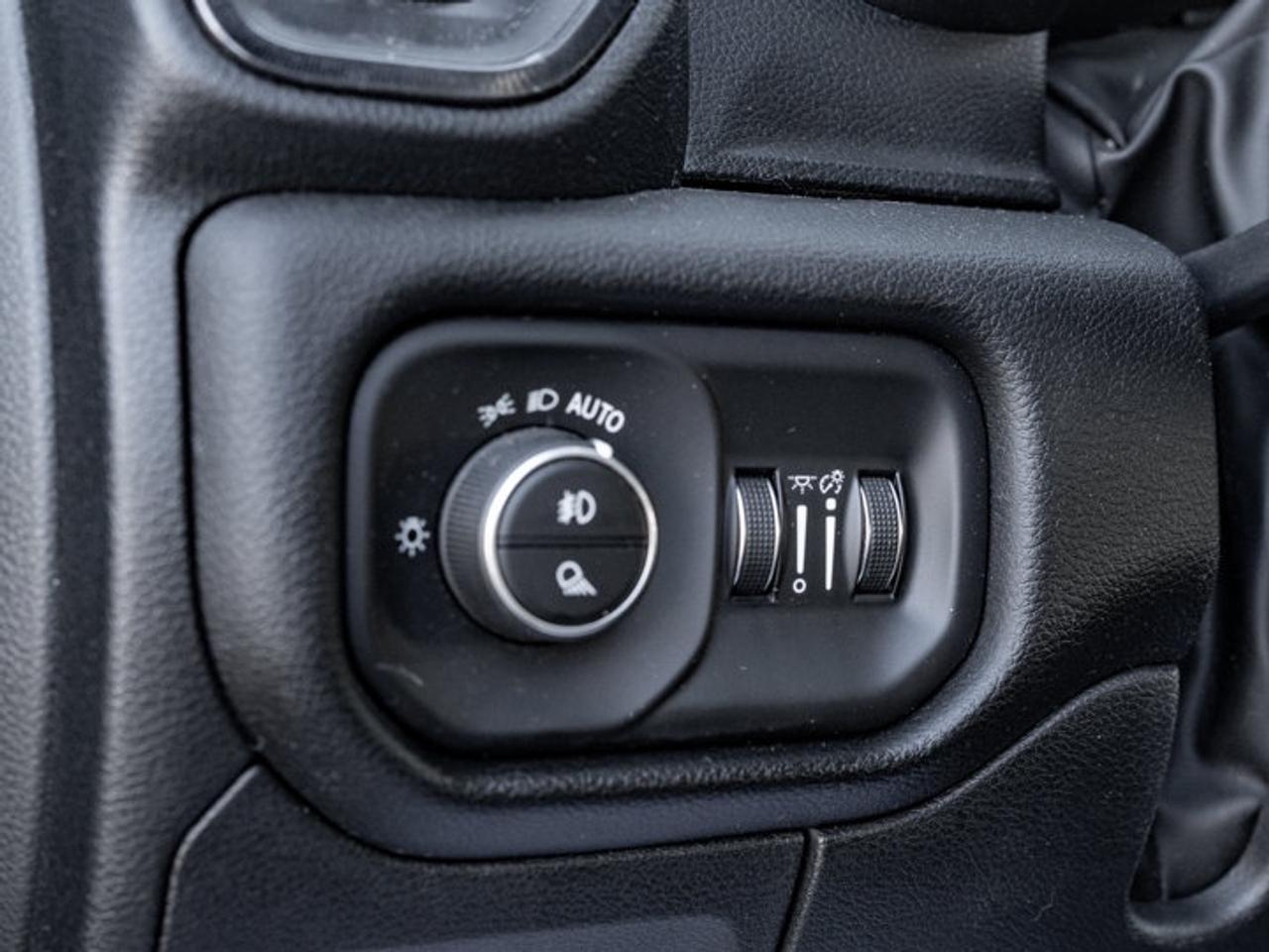 2023 RAM 1500 SPORT Photo