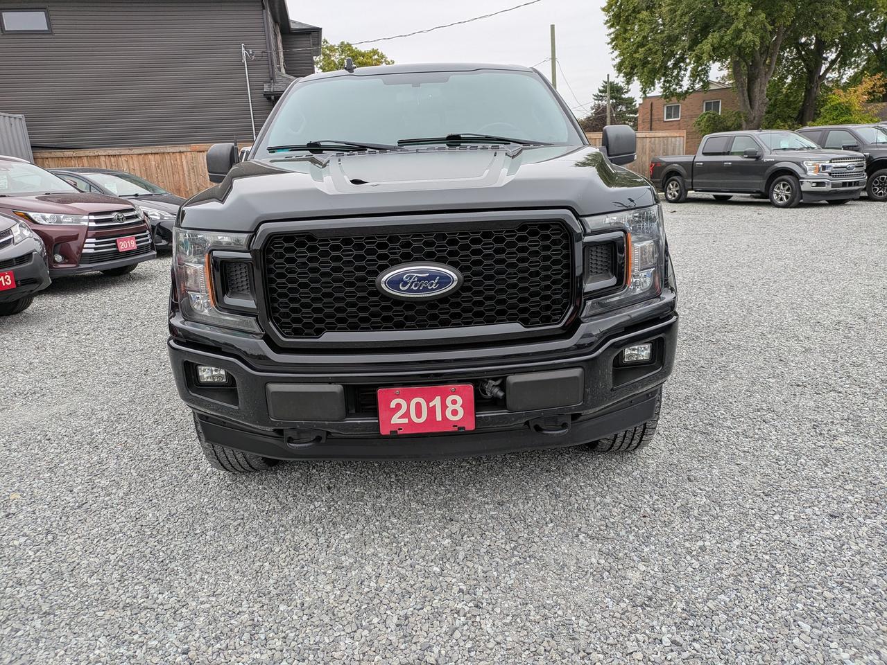 2018 Ford F-150 XLT 4WD SuperCrew 5.5' Box Photo
