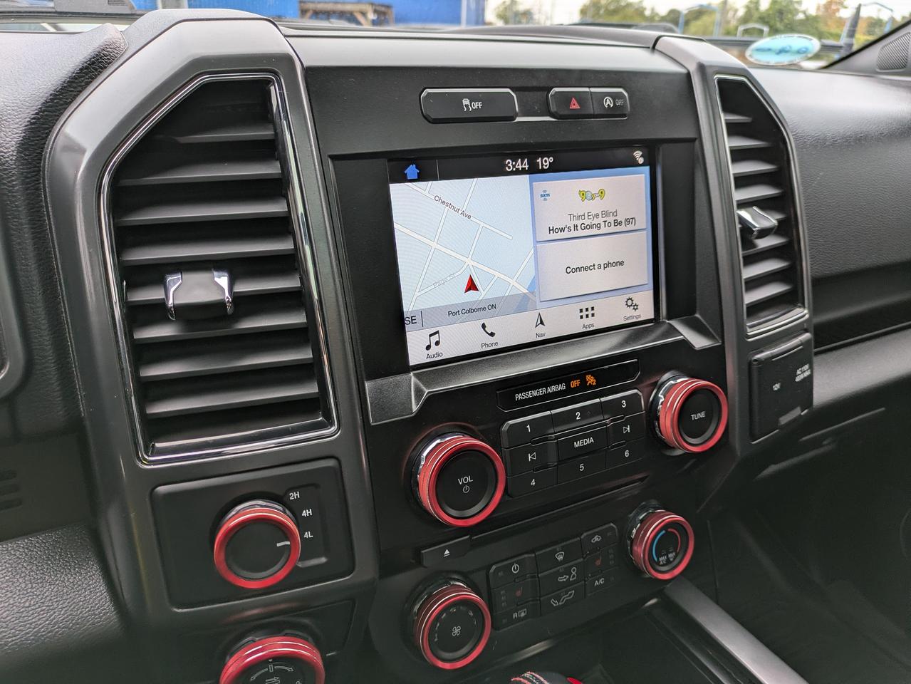 2018 Ford F-150 XLT 4WD SuperCrew 5.5' Box Photo