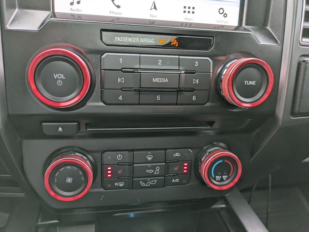 2018 Ford F-150 XLT 4WD SuperCrew 5.5' Box Photo